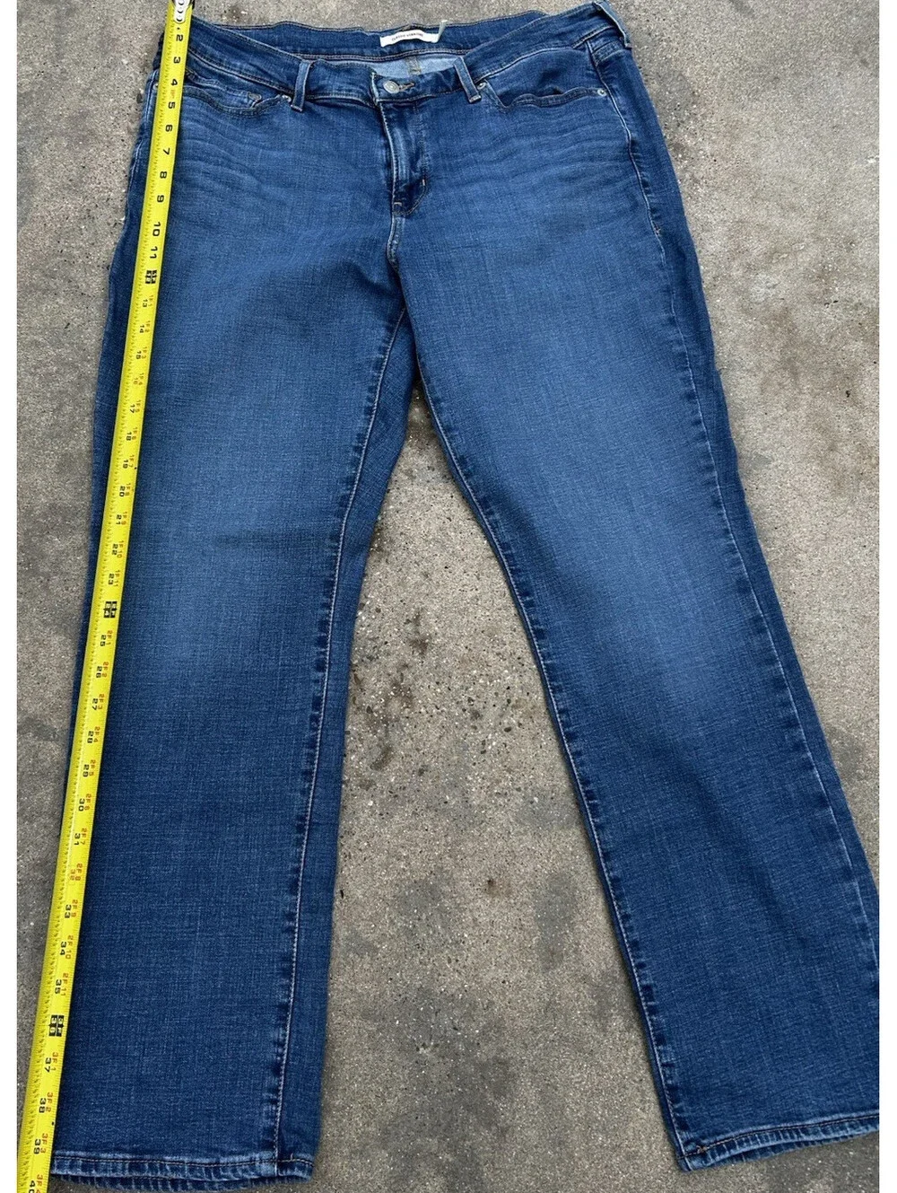Levis Denim Blue Jeans Women 16 Blue Classic Fit Mid Rise Straight Leg